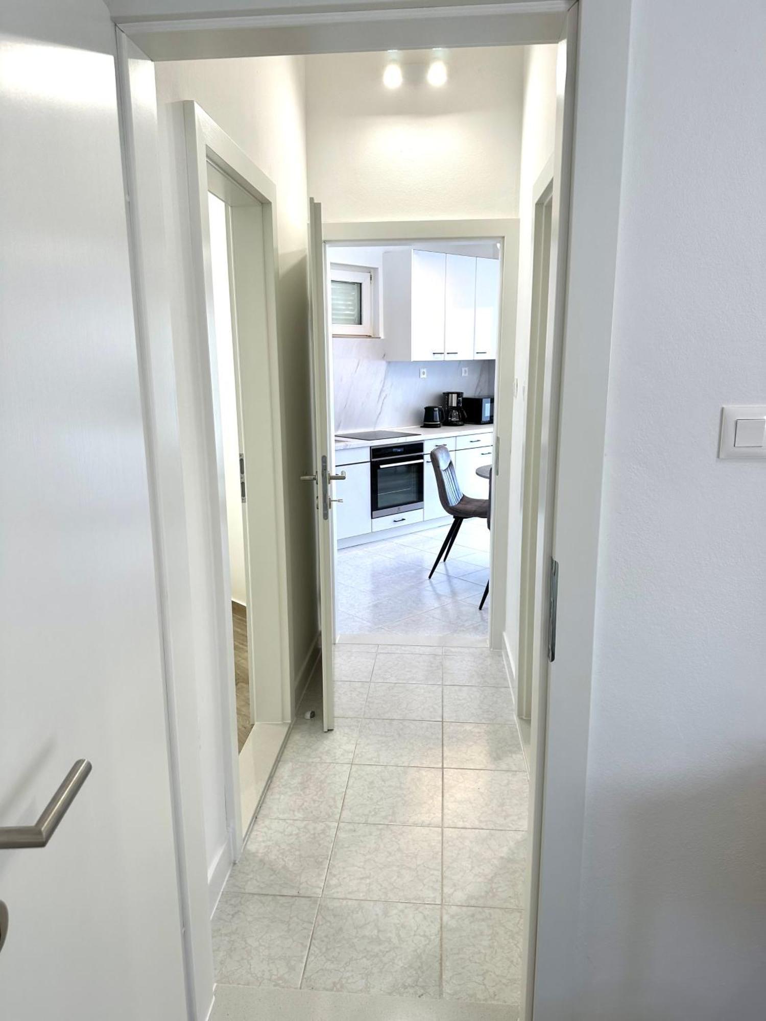 Deluxe Apartments Kate Makarska Exterior photo