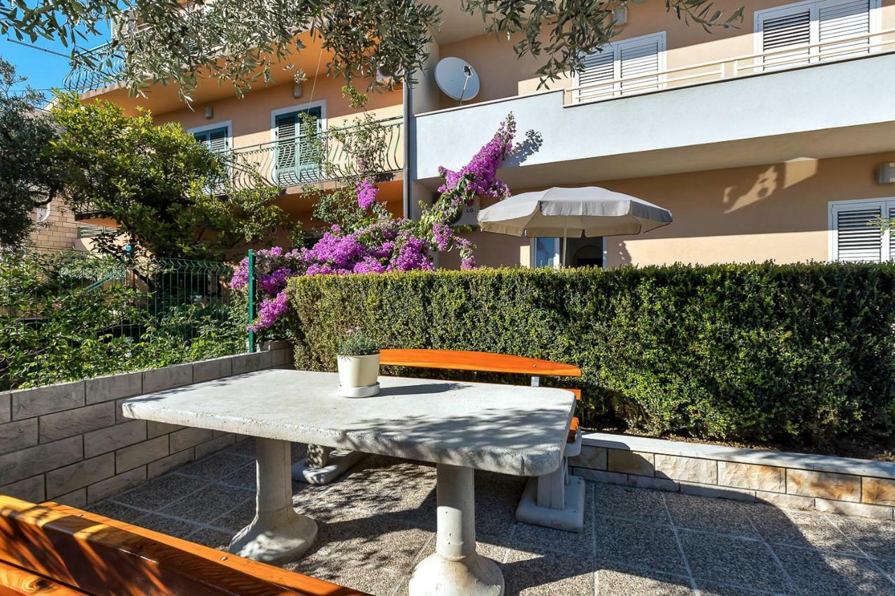 Deluxe Apartments Kate Makarska Exterior photo
